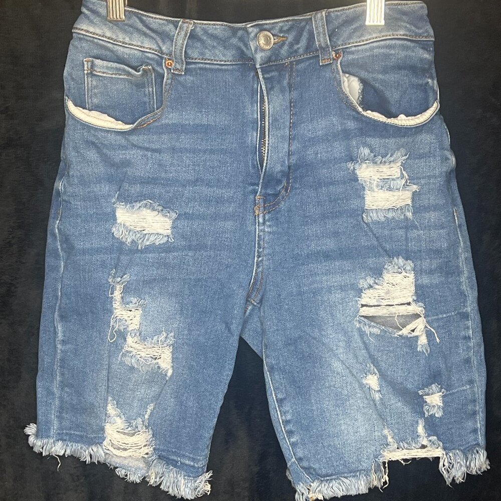 Wax Jean Collection Women’s Distressed Denim Shorts Size M 26” Waist Frayed Hem